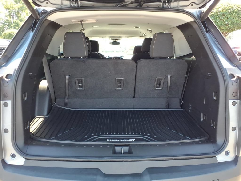 Used 2021 Chevrolet Traverse LT AWD/4WD image 17
