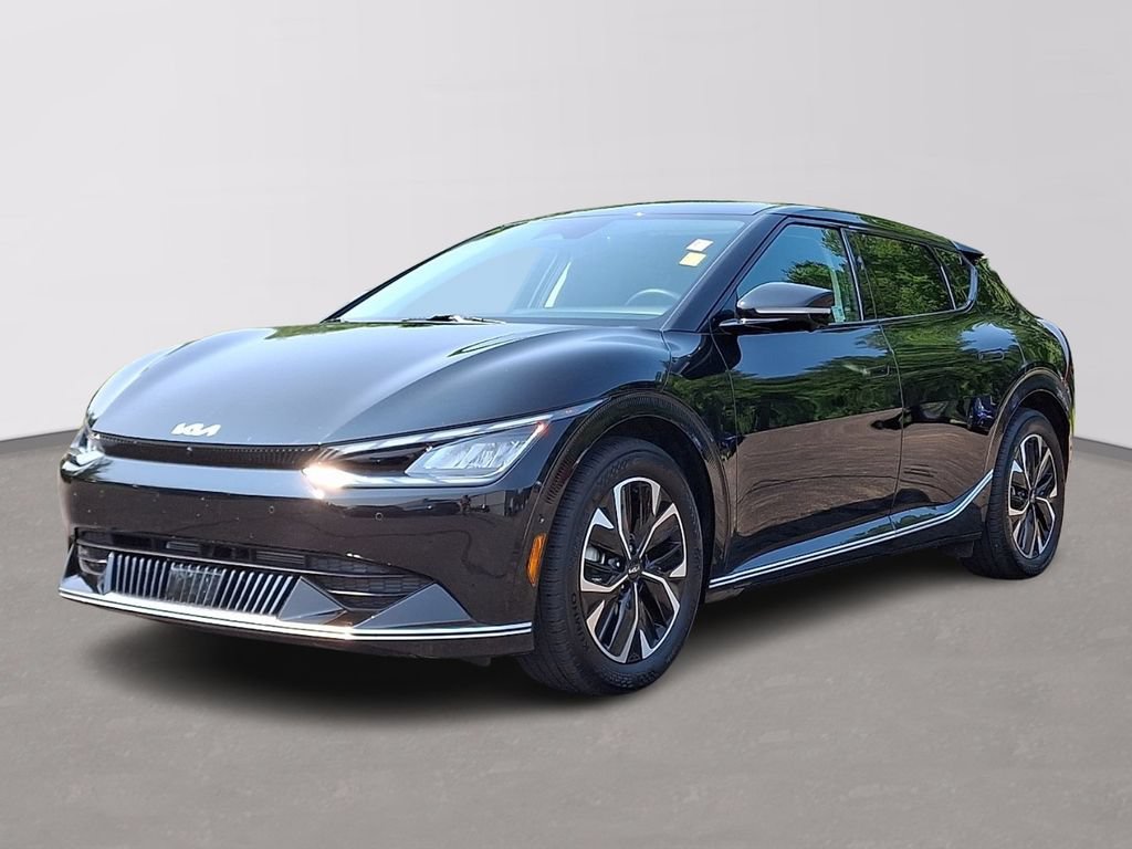 Used 2022 Kia EV6 Wind w/ Wind Technology Package AWD/4WD image 3