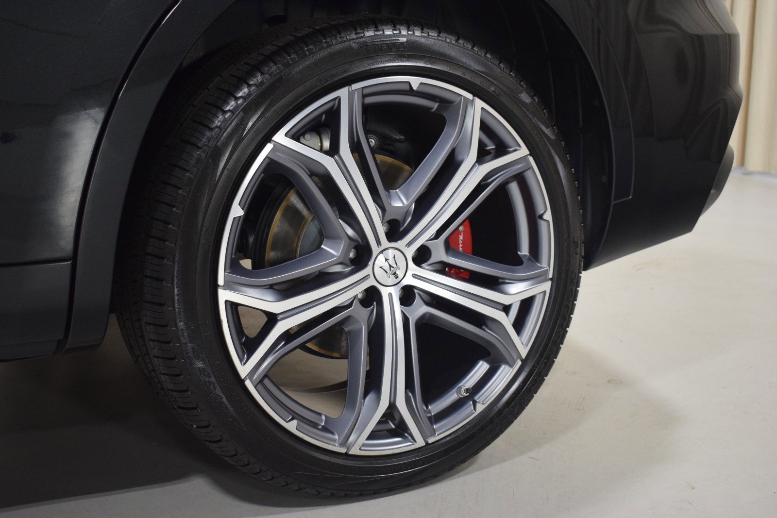 Certified 2022 Maserati Levante Modena image 6