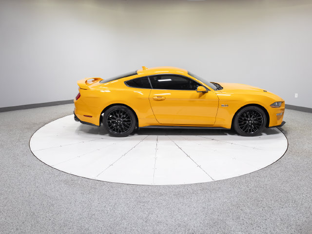 Used 2022 Ford Mustang GT Premium w/ GT Performance Package RWD image 5
