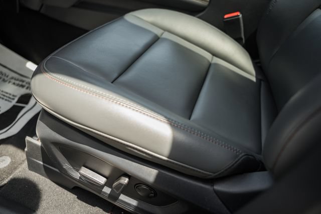New 2026 Ford Explorer Active w/ Active Comfort Package AWD/4WD image 46