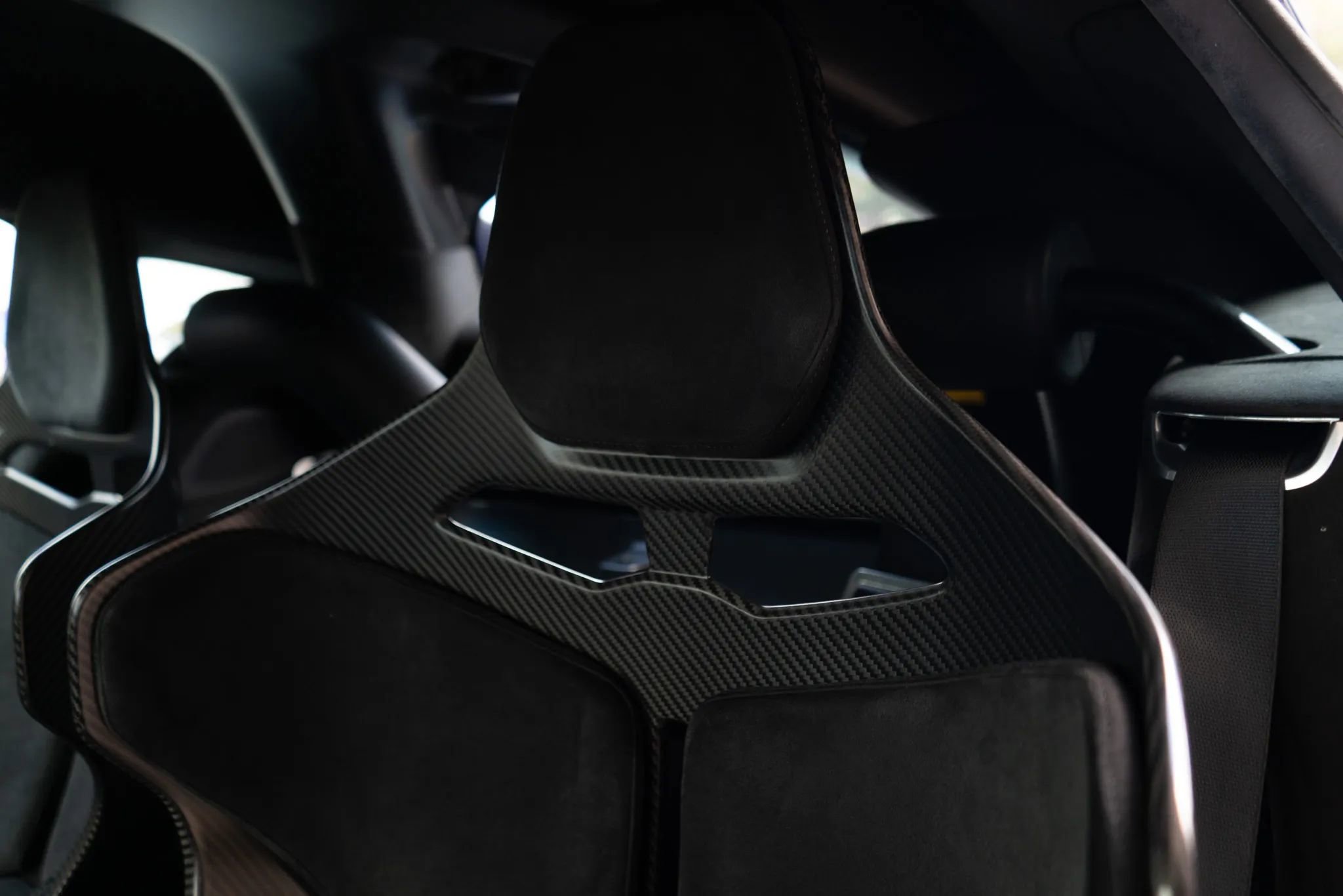 Used 2020 McLaren 620R RWD image 50