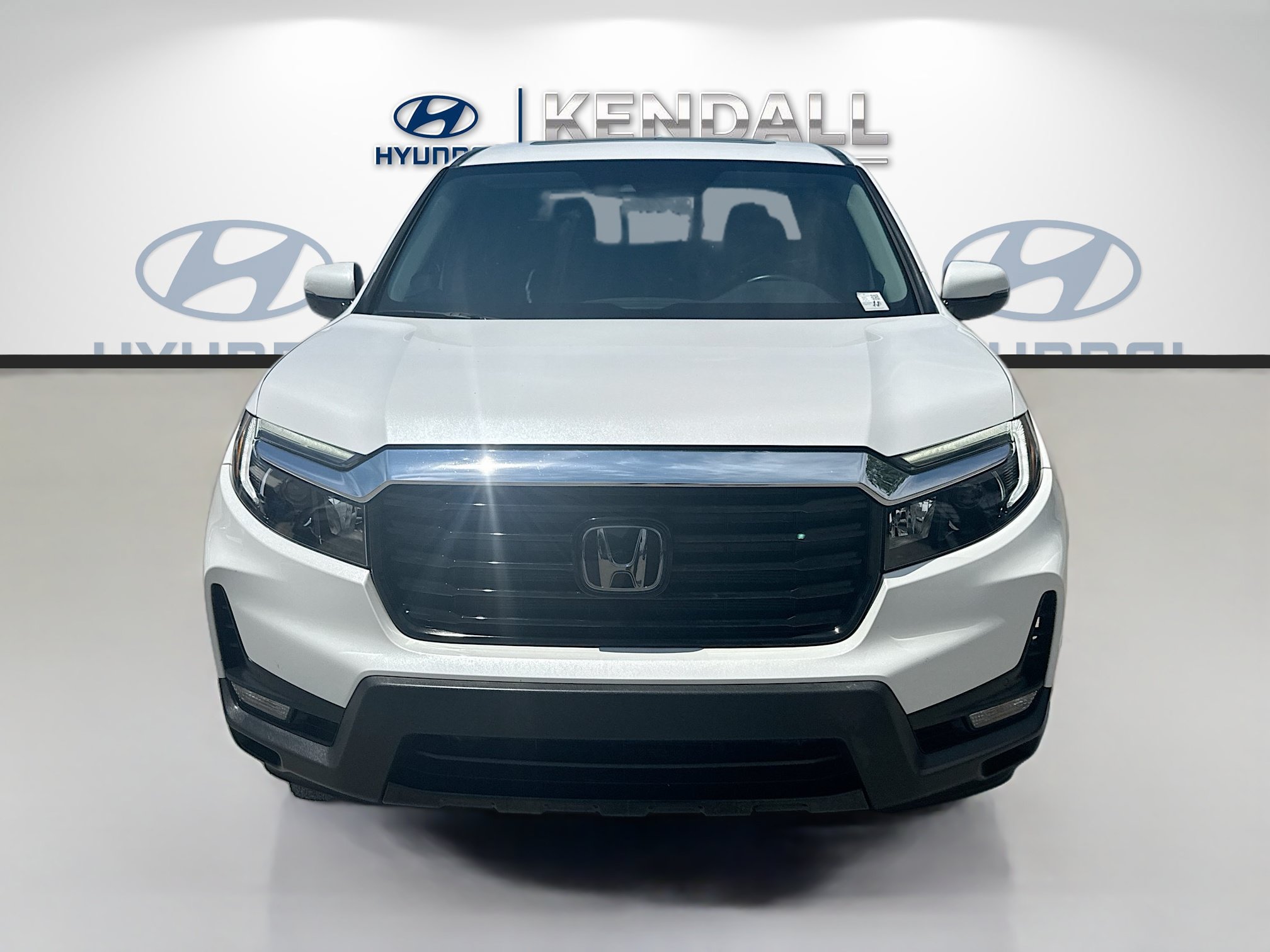 Used 2023 Honda Ridgeline RTL-E image 2