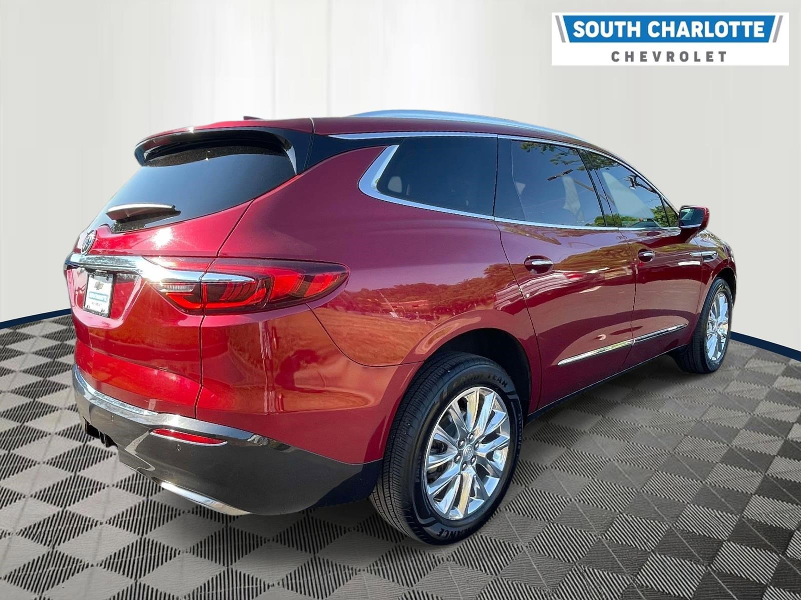 Used 2020 Buick Enclave Essence w/ Trailering Package, 5000 lbs. FWD image 5
