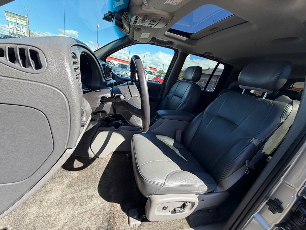 Used 2003 Chevrolet TrailBlazer 4WD image 11