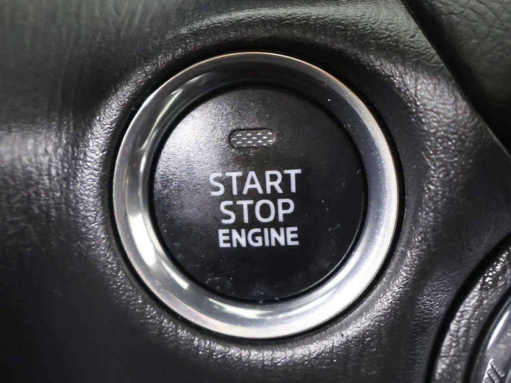 Used 2020 MAZDA MX-5 Miata RF 100th Anniversary RWD image 31