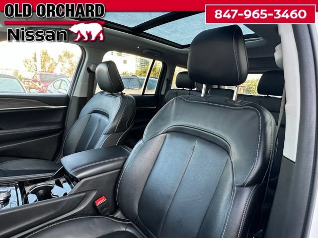 Used 2022 Jeep Grand Cherokee Limited 4xe AWD/4WD image 13