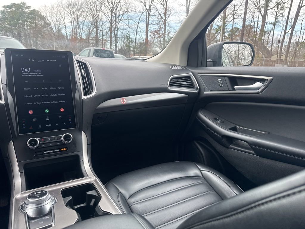 Certified 2024 Ford Edge SEL image 12