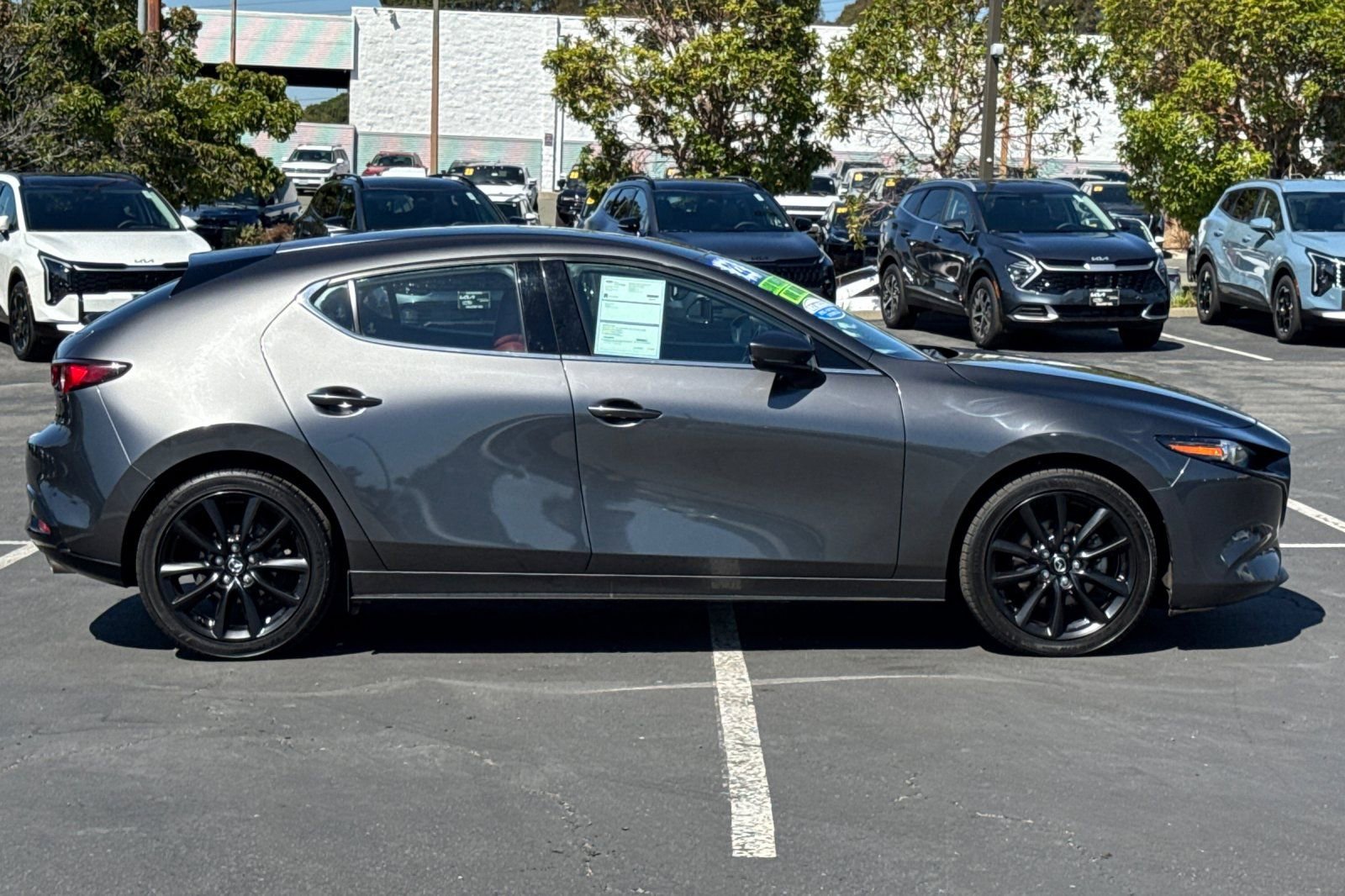 Used 2022 MAZDA MAZDA3 s image 4