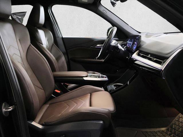 Used 2025 BMW X1 xDrive28i w/ Technology Package image 26