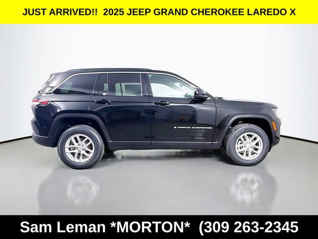 New 2025 Jeep Grand Cherokee Laredo X w/ Luxury Tech Group I image 8