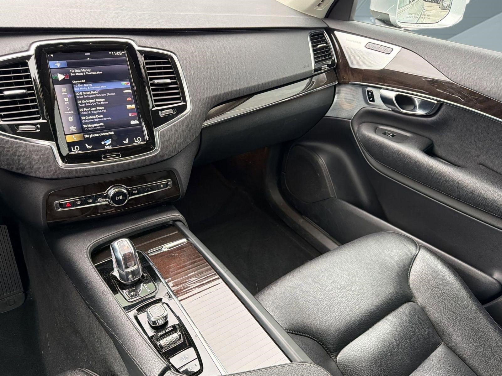 Used 2018 Volvo XC90 T8 Momentum w/ Convenience Package image 25