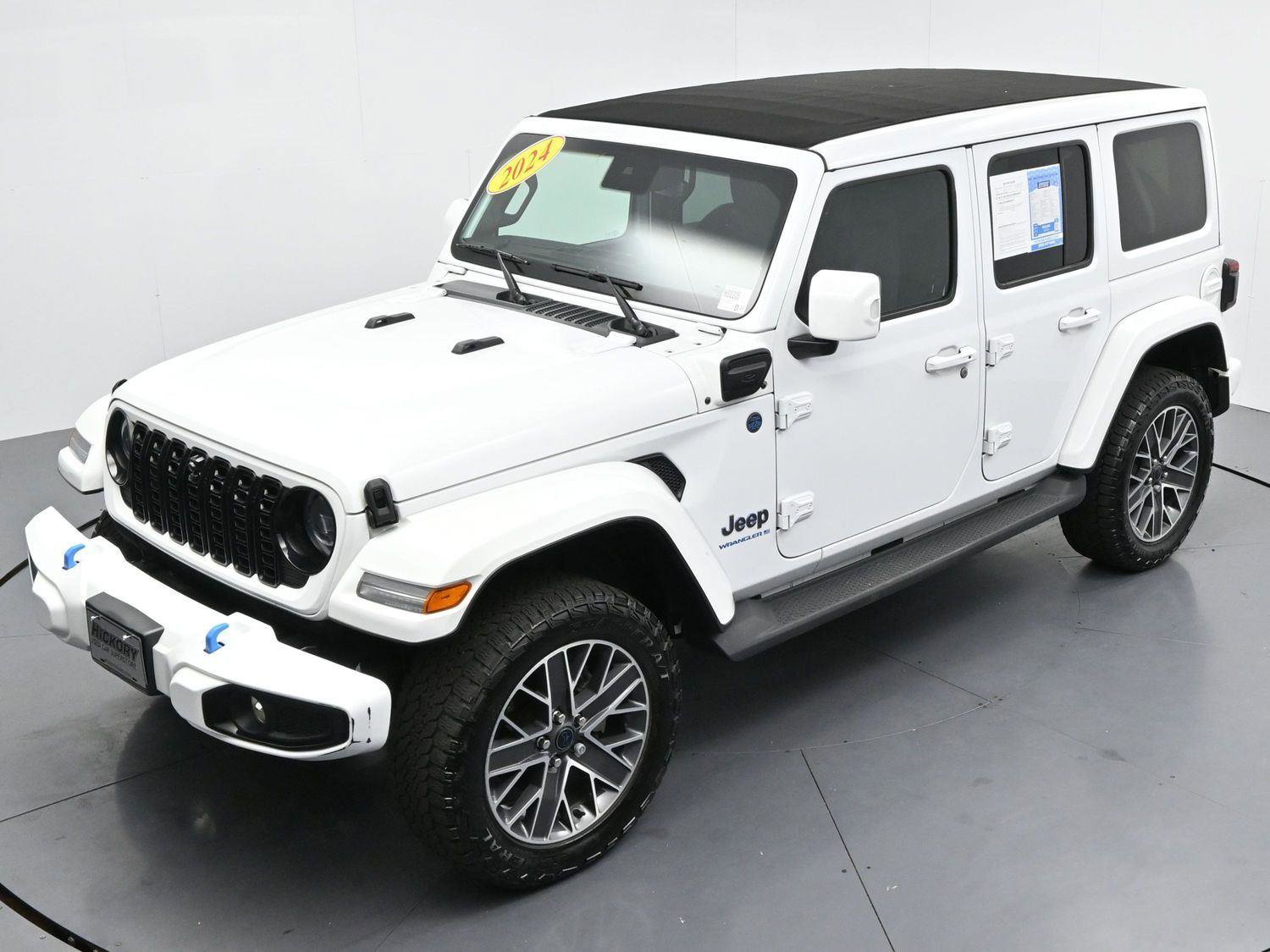 Used 2024 Jeep Wrangler High Altitude AWD/4WD image 45