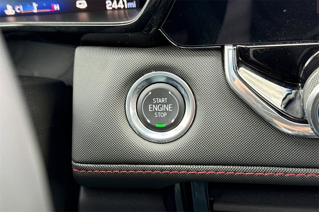 Used 2025 Chevrolet Colorado Z71 image 31