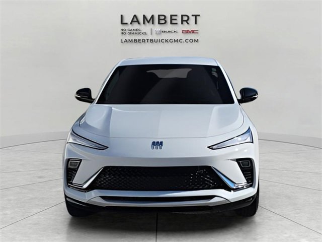 Used 2025 Buick Envista Sport Touring w/ Convenience I Package image 2