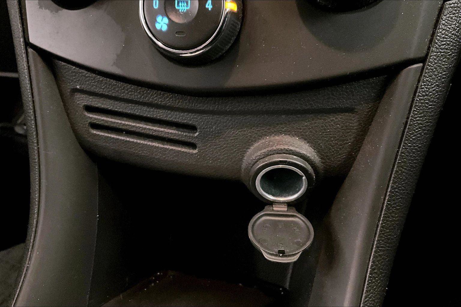 Used 2016 Chevrolet Trax LS image 31