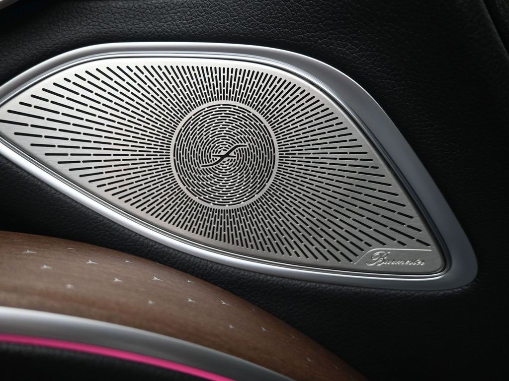 Used 2023 Mercedes-Benz EQS 580 4MATIC SUV image 12