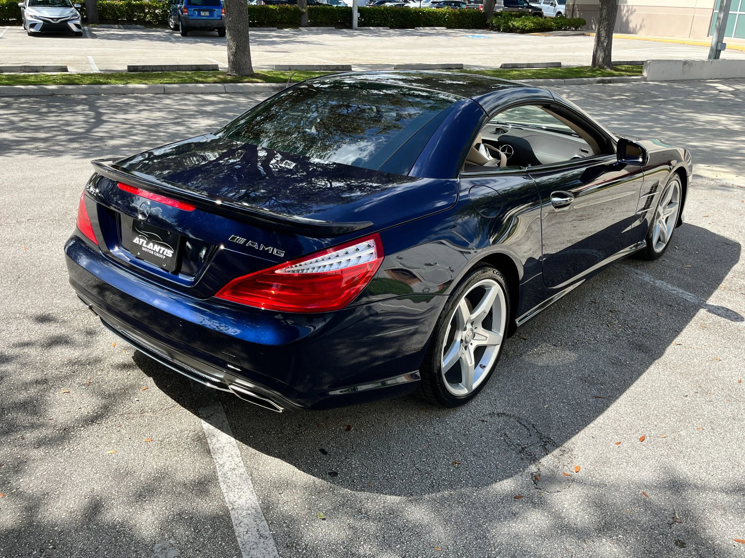 Used 2013 Mercedes-Benz SL 550 image 10