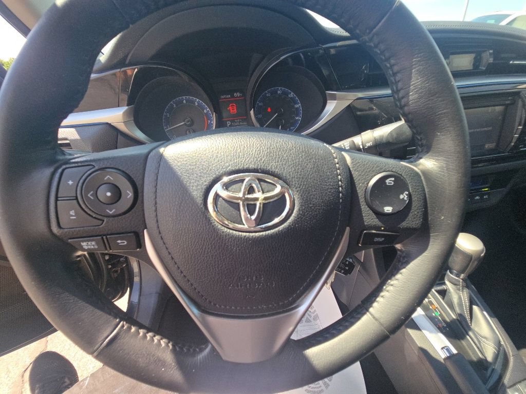 Used 2015 Toyota Corolla S FWD image 17