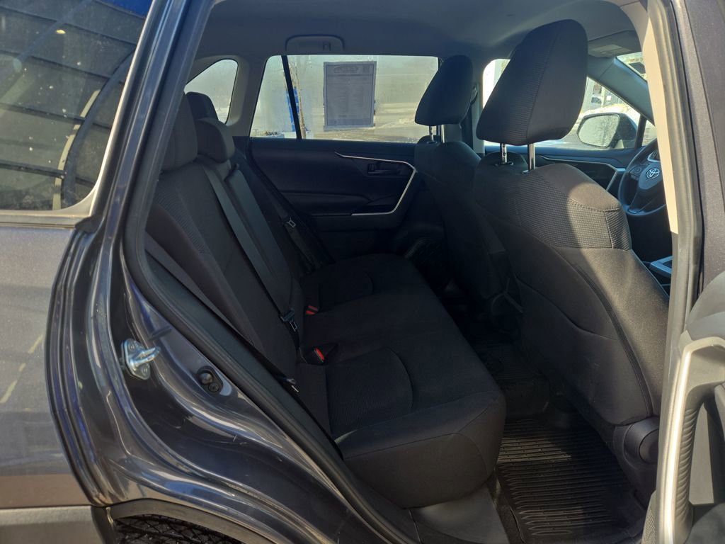 Used 2020 Toyota RAV4 LE w/ All Weather Liner Package image 31