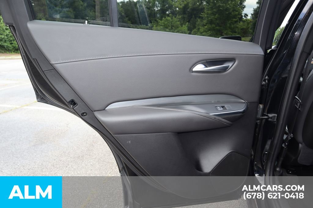 Used 2025 Cadillac XT4 Premium Luxury image 19