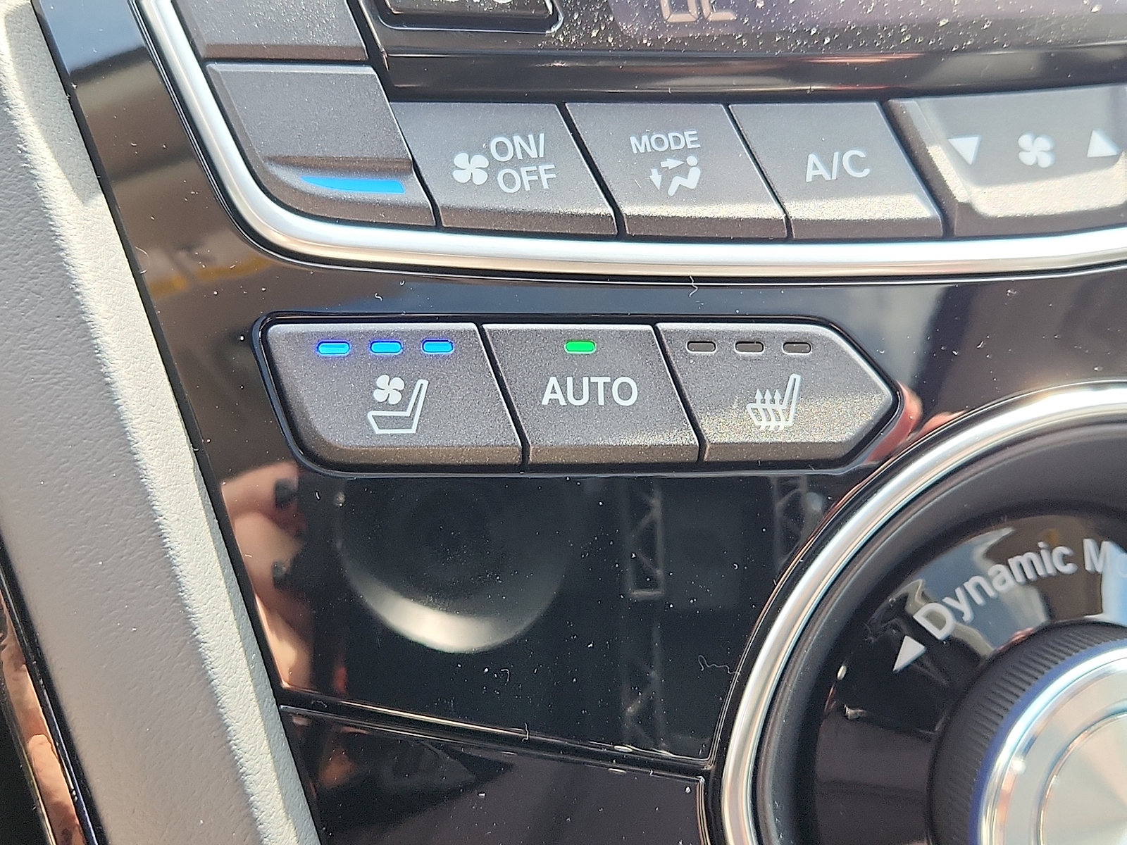 New 2026 Acura RDX w/ Advance Package AWD/4WD image 16