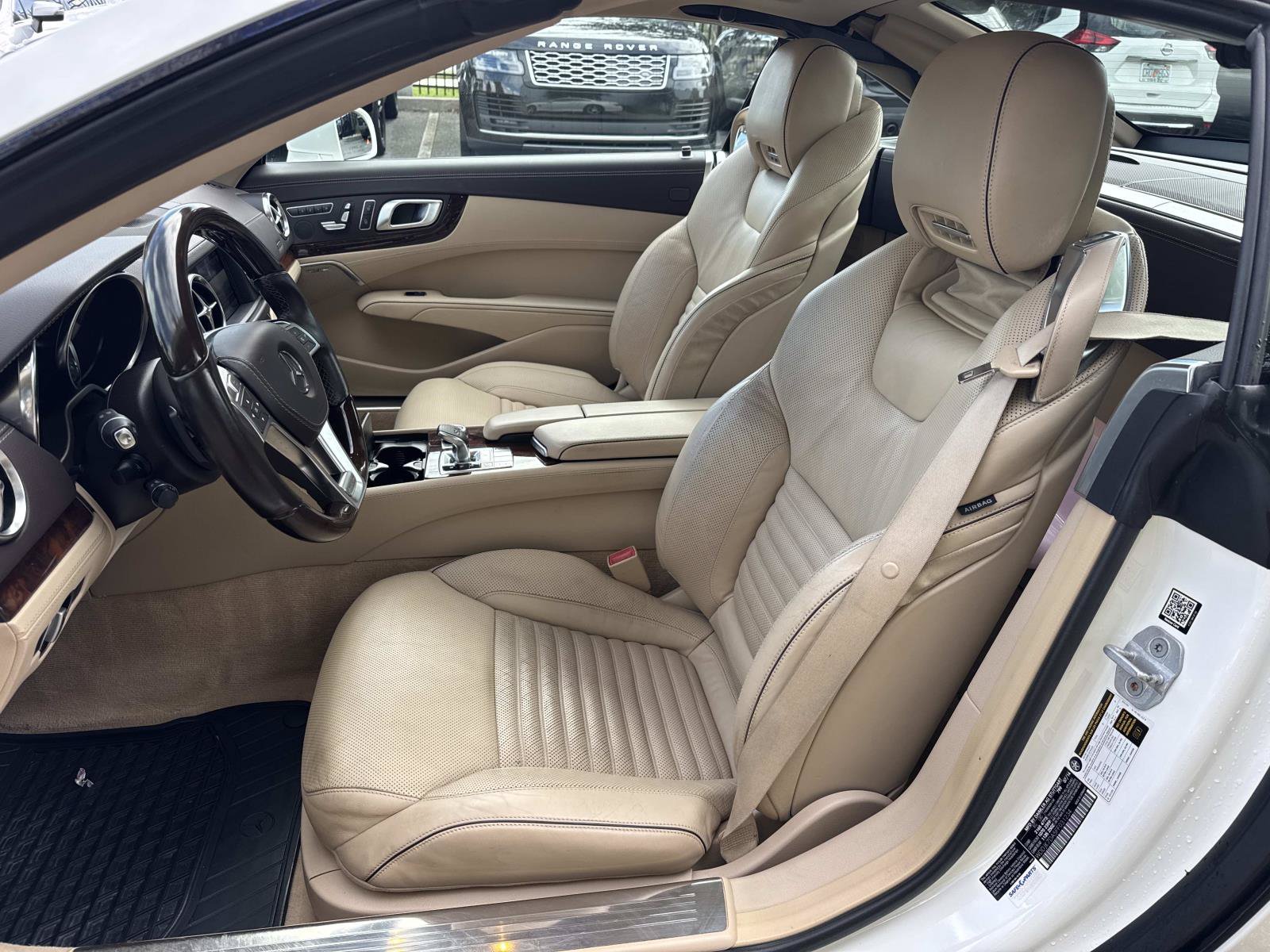 Used 2015 Mercedes-Benz SL 550 image 14