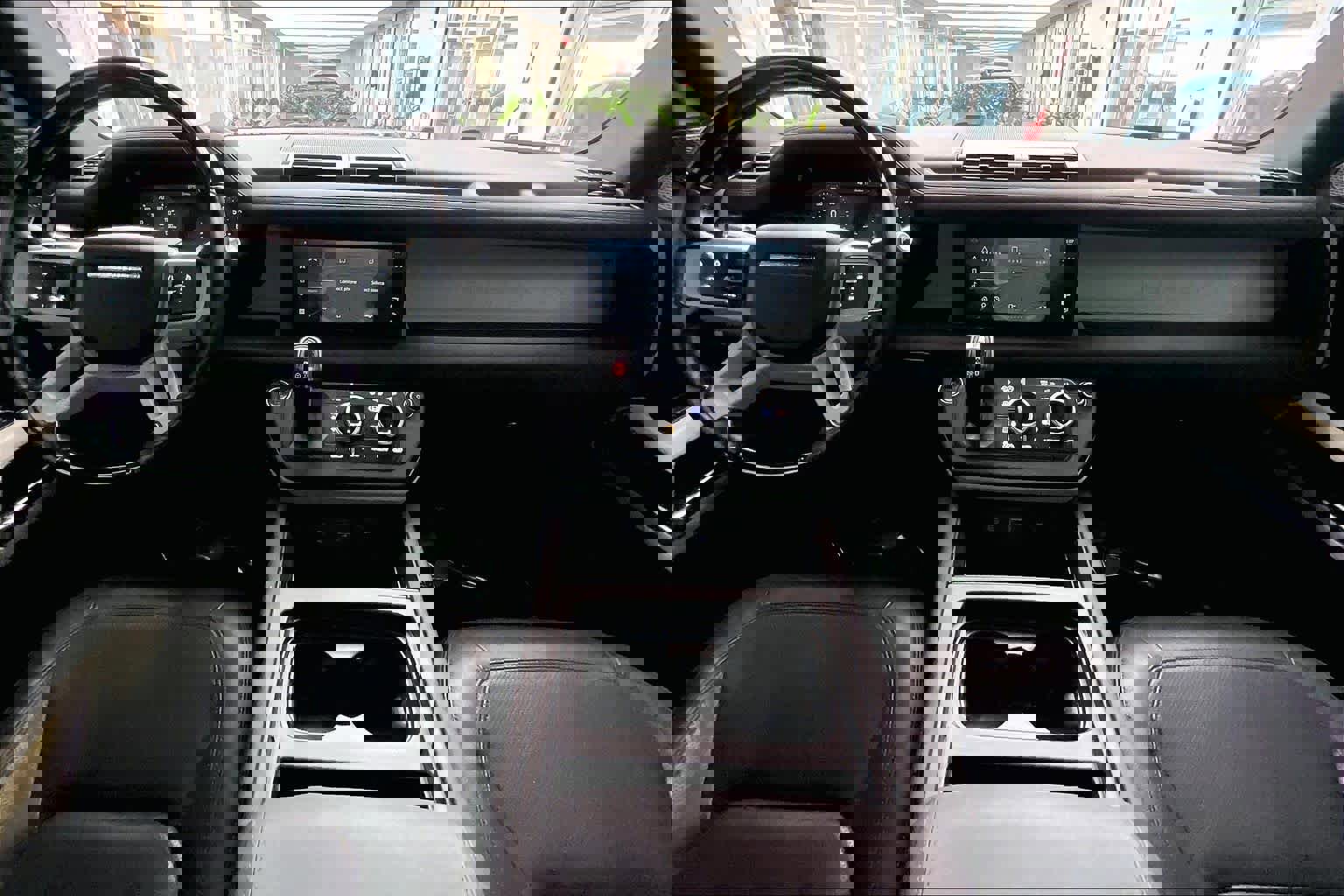 Used 2022 Land Rover Defender 110 S AWD/4WD image 16