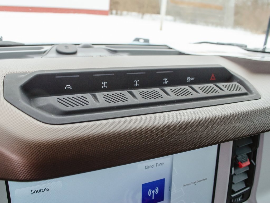 Used 2023 Ford Bronco Heritage Edition image 20