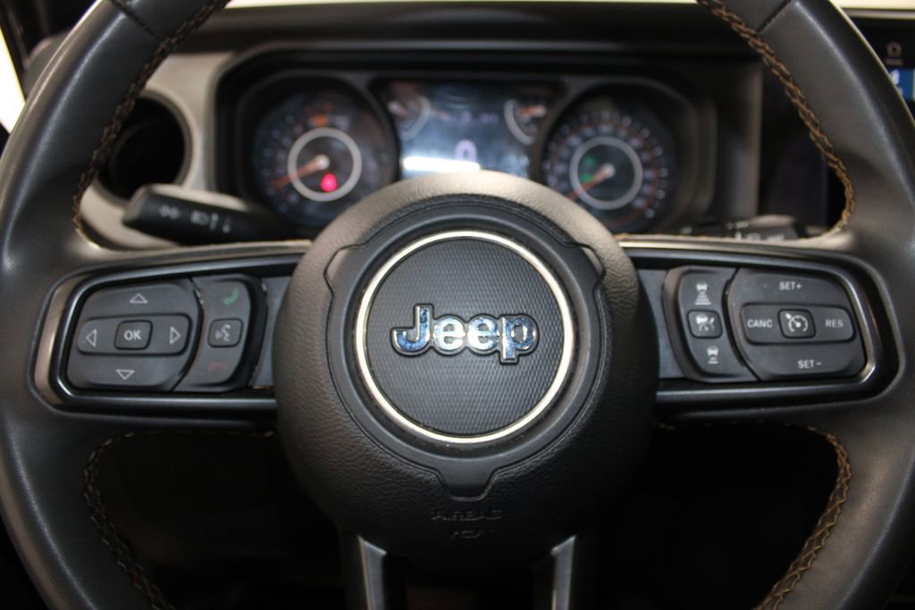 Used 2024 Jeep Wrangler Sport S image 27