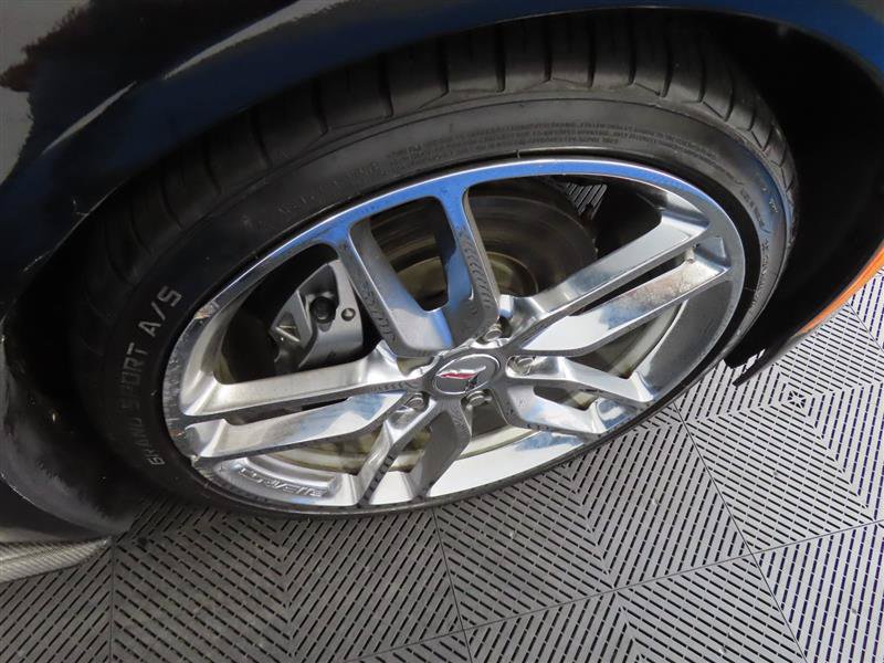 Used 2019 Chevrolet Corvette Stingray Convertible w/ 3LT Preferred Equipment Group RWD image 35