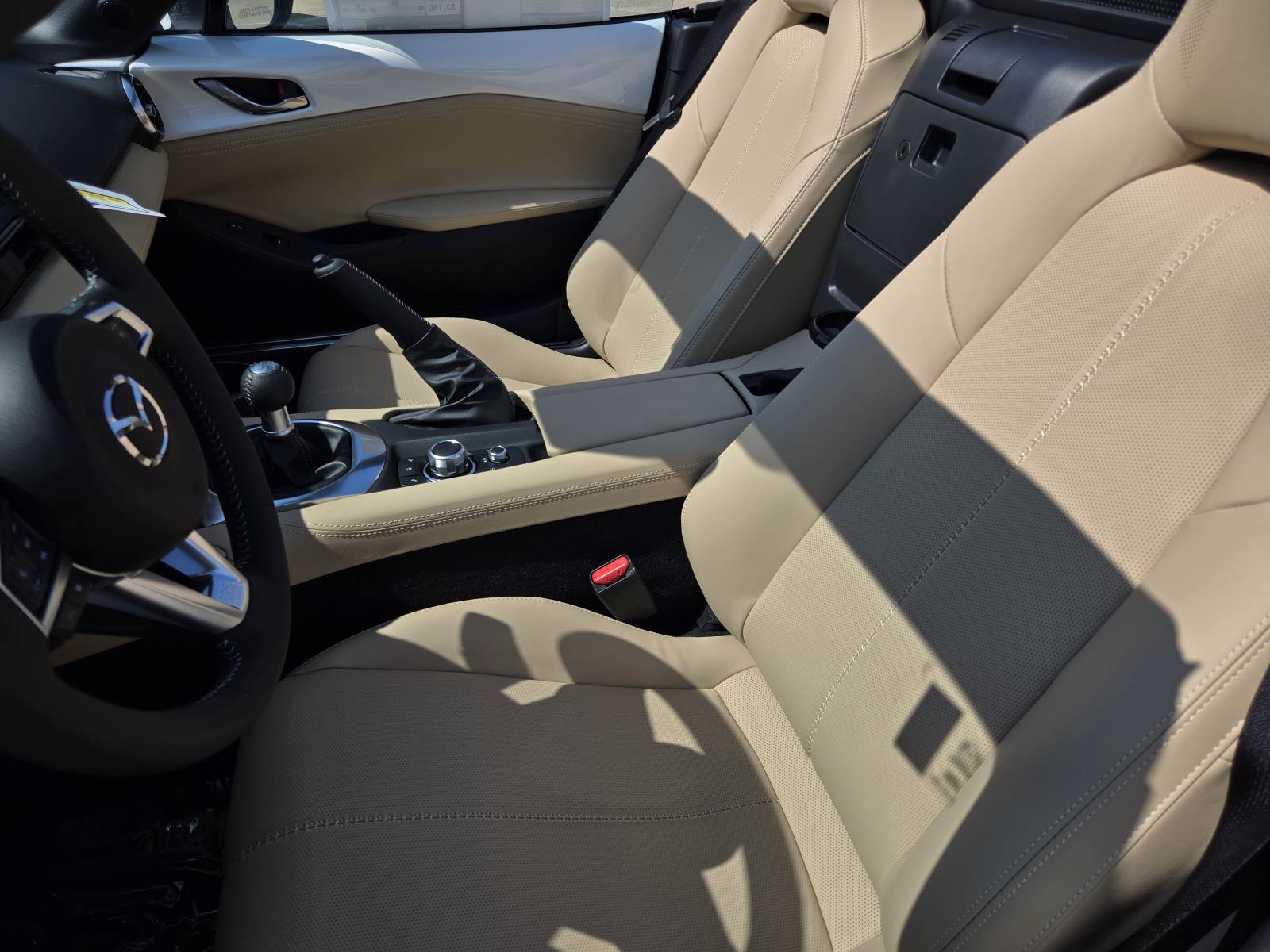 New 2026 MAZDA MX-5 Miata Grand Touring RWD image 18