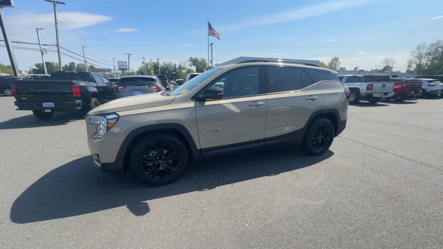 Used 2022 GMC Terrain AT4 w/ Infotainment Package II AWD/4WD image 4