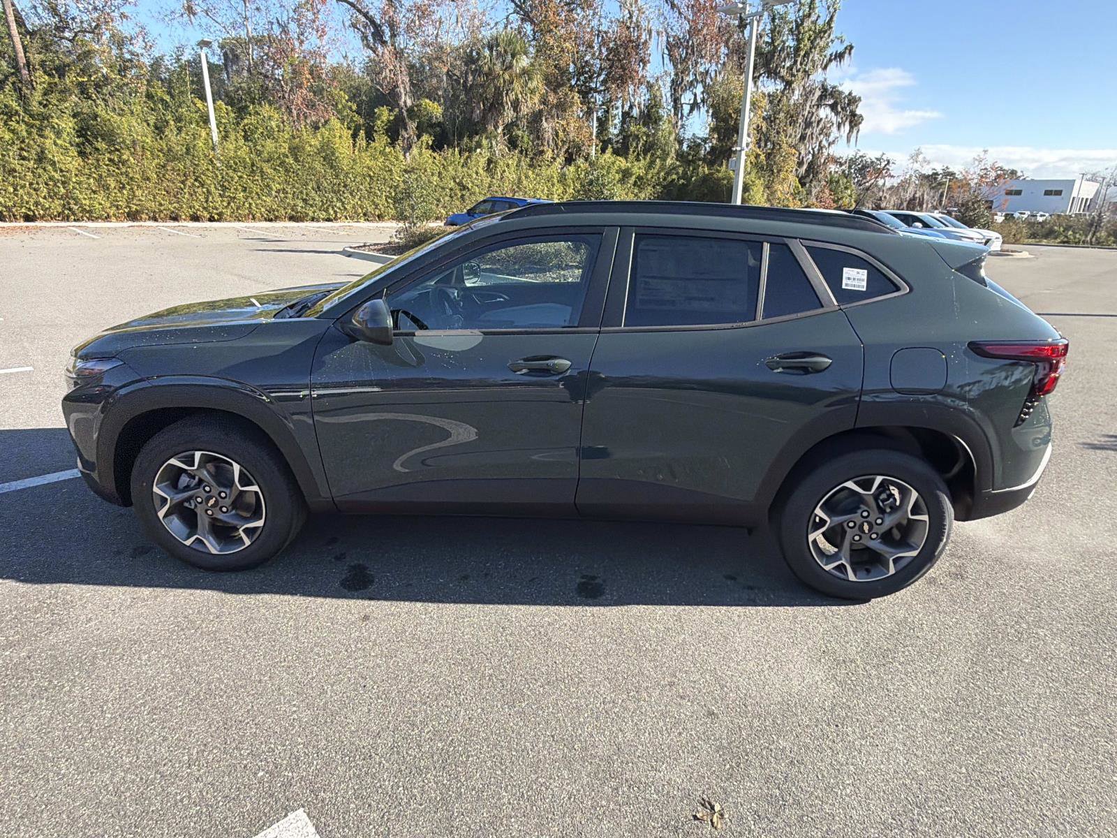 New 2026 Chevrolet Trax LT w/ Driver Confidence Package FWD image 6