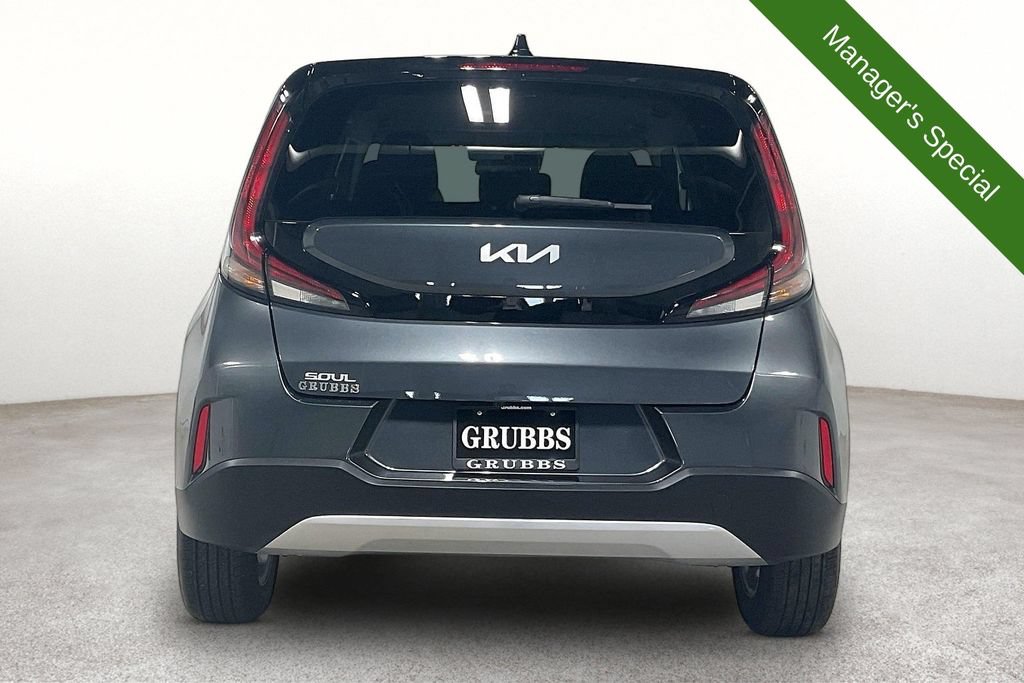 Used 2025 Kia Soul LX w/ LX Technology Package FWD image 5