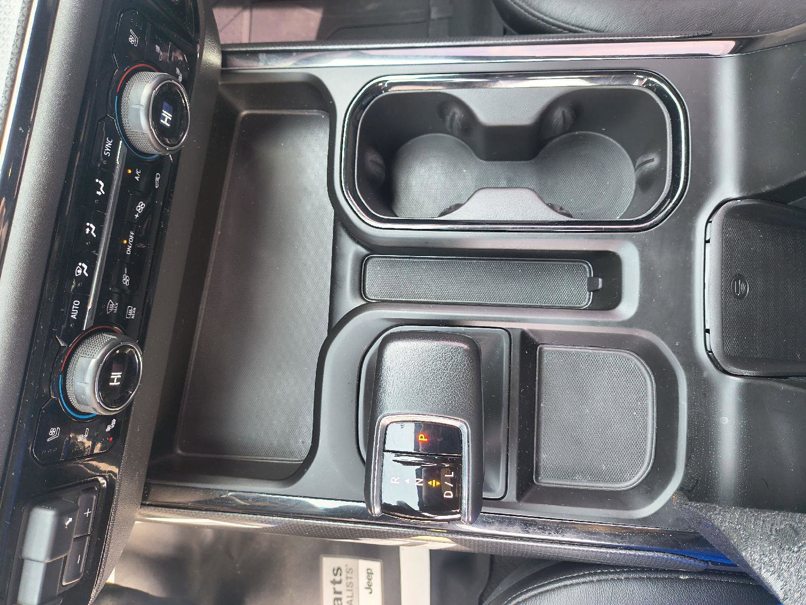 Used 2022 Chevrolet Silverado 1500 ZR2 image 23