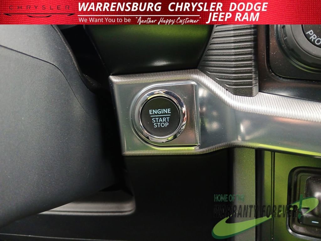 Used 2025 Ford F150 Lariat w/ Equipment Group 502A High AWD/4WD image 25