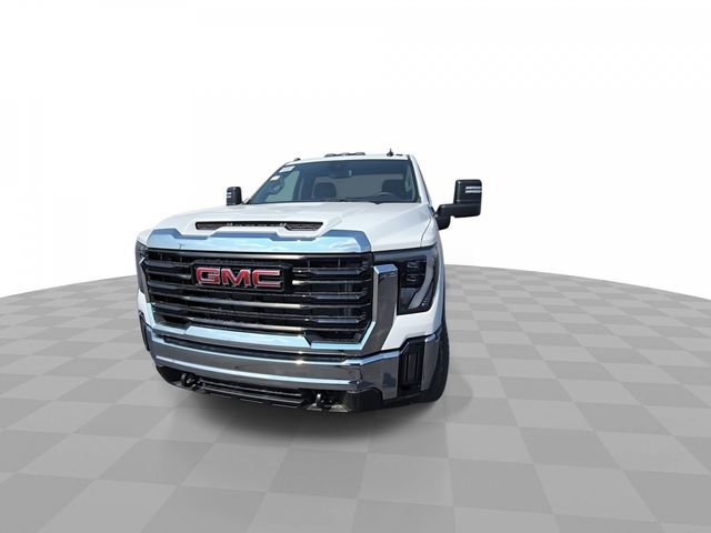 New 2025 GMC Sierra 2500 Pro image 3