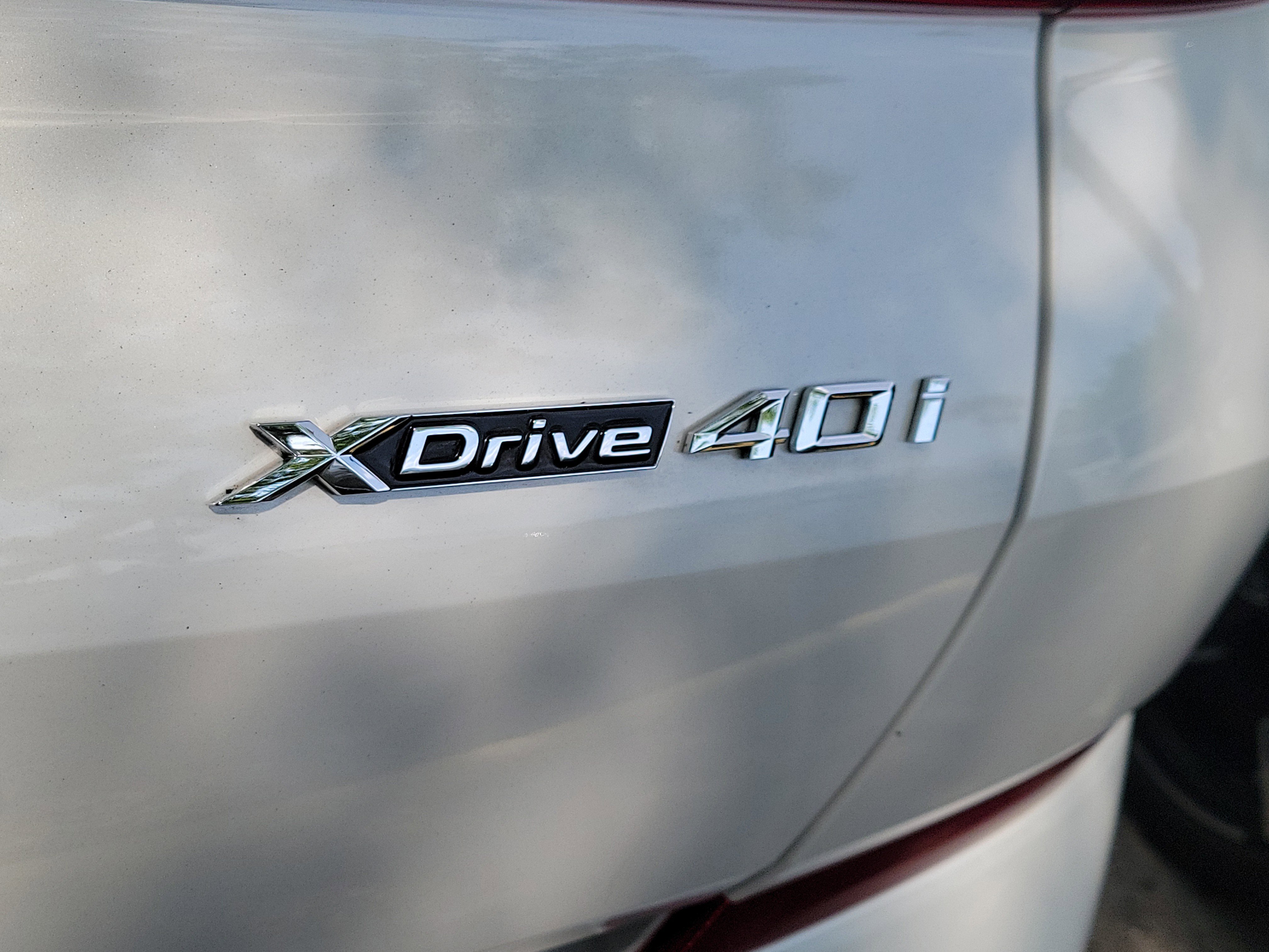 Used 2024 BMW X6 xDrive40i w/ Executive Package AWD/4WD image 5