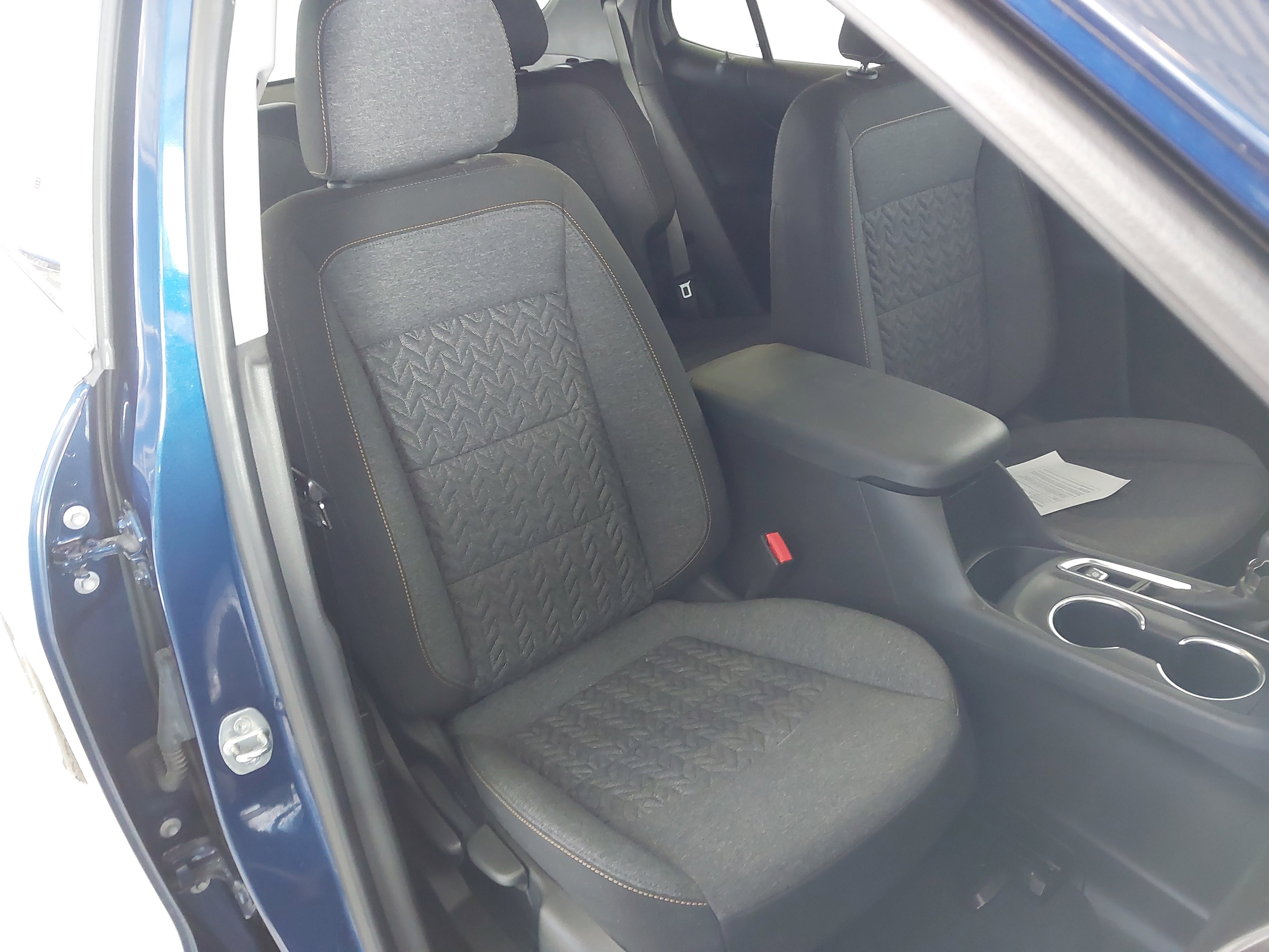 Used 2022 Chevrolet Equinox LT image 28