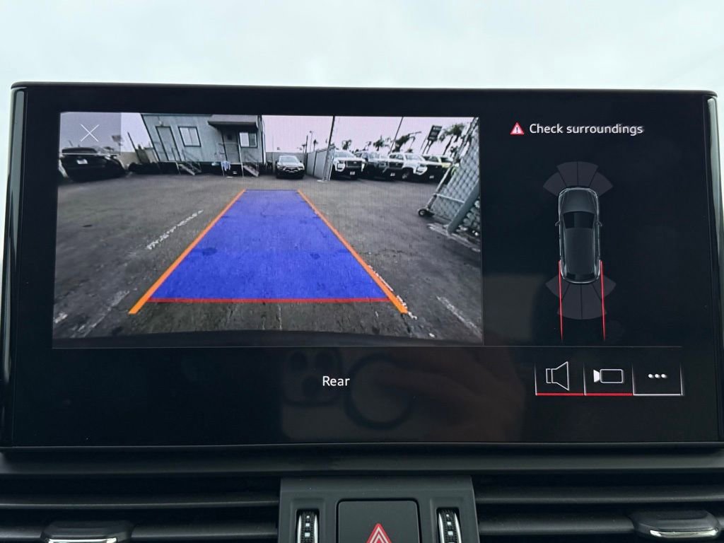 Used 2022 Audi Q5 2.0T Premium image 32