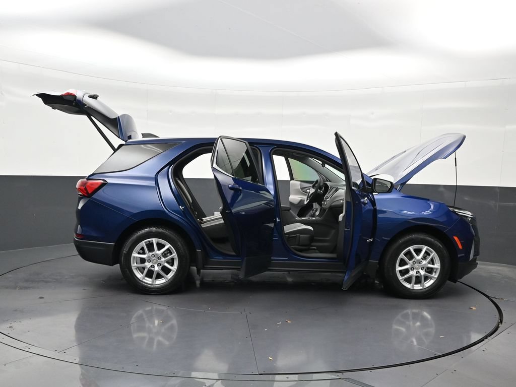 Used 2023 Chevrolet Equinox LT w/ Driver Convenience Package FWD image 34