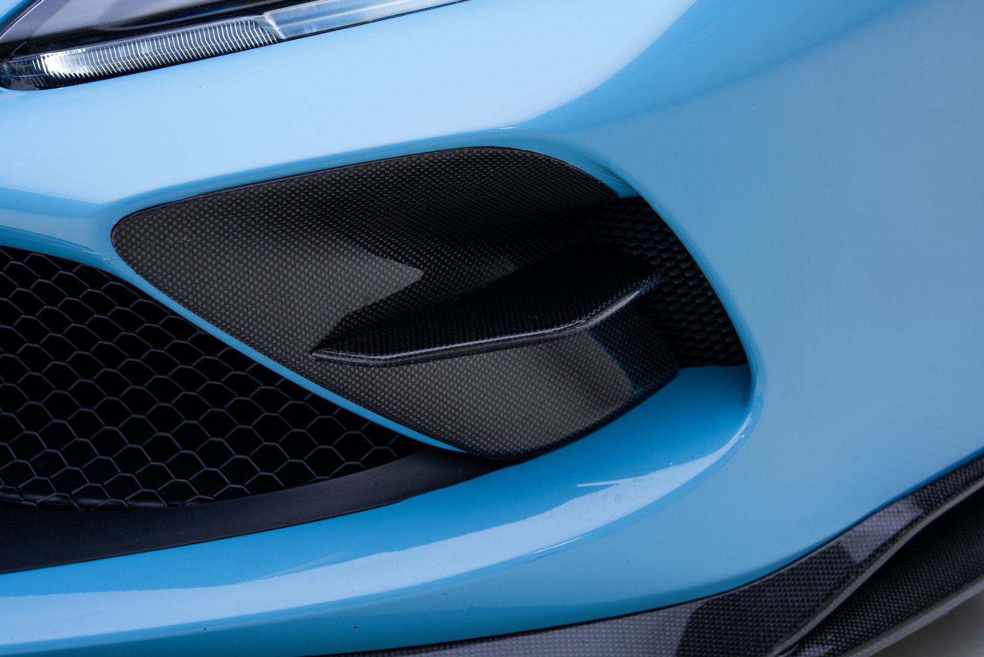 Used 2020 Ferrari F8 Tributo image 16