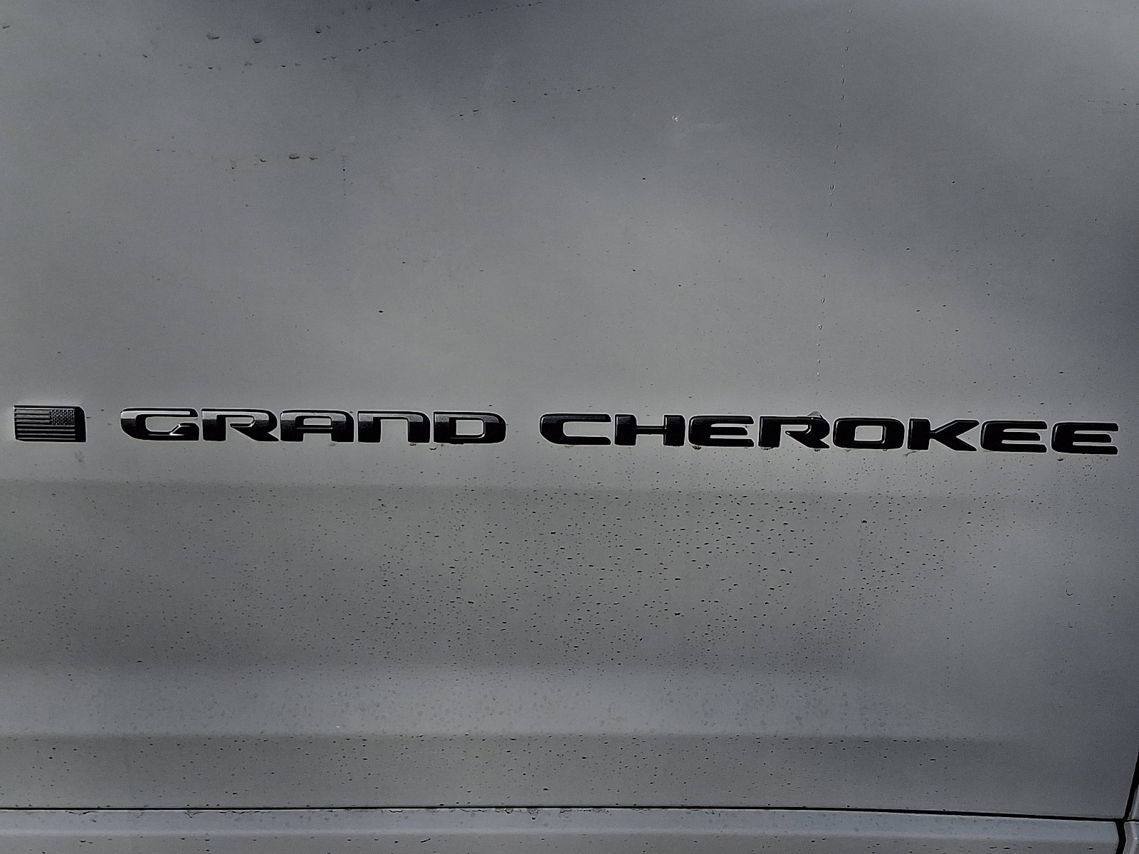 New 2025 Jeep Grand Cherokee Overland w/ Trailer Tow Package image 19