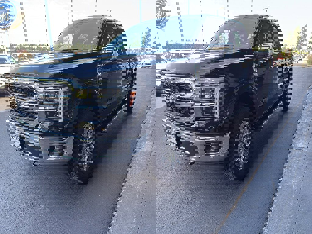New 2025 Ford F150 Lariat w/ Equipment Group 502A High image 3