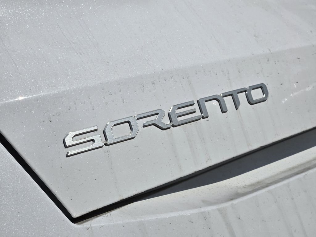 New 2026 Kia Sorento S FWD image 7