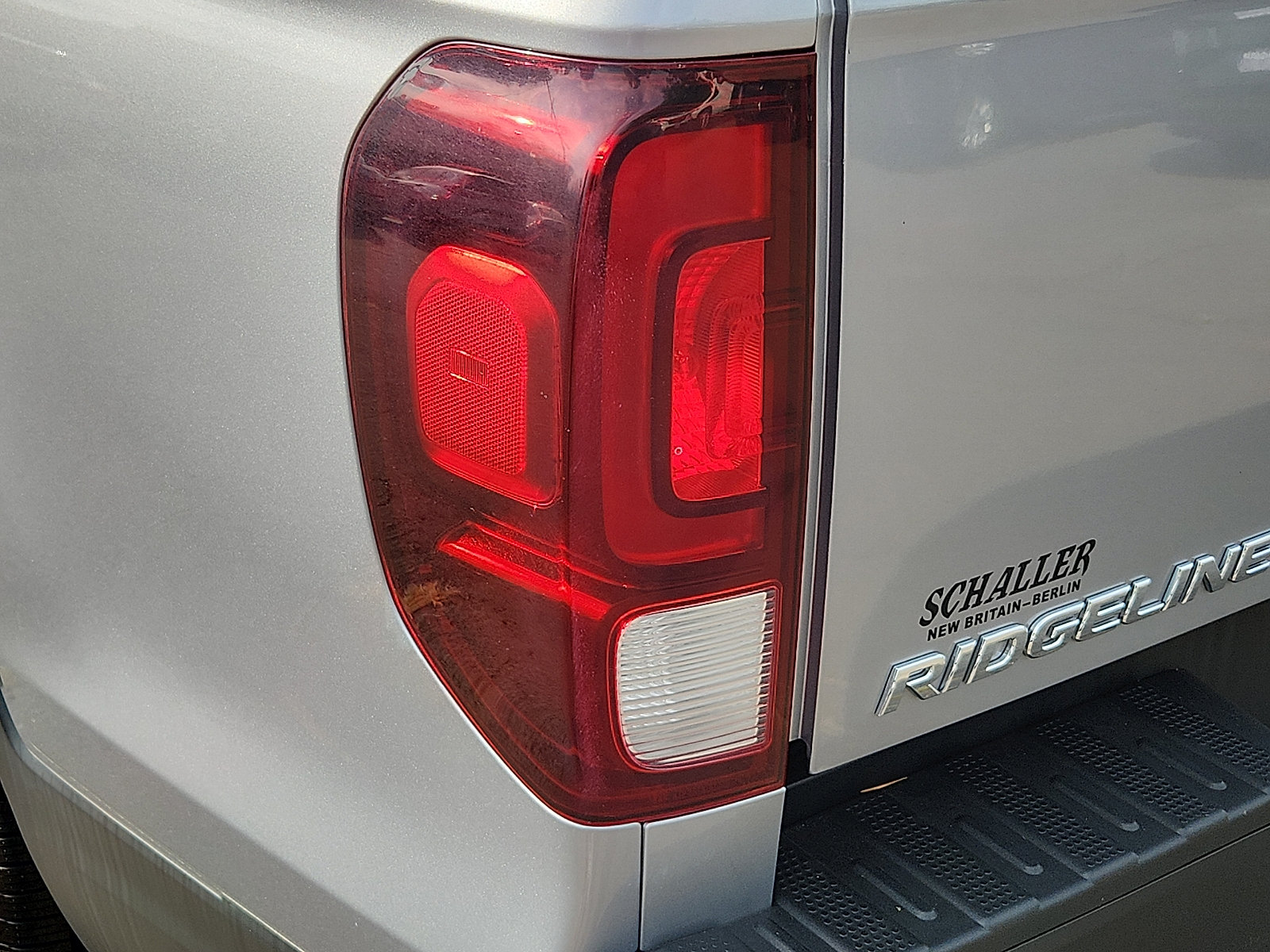 Used 2023 Honda Ridgeline Sport image 10