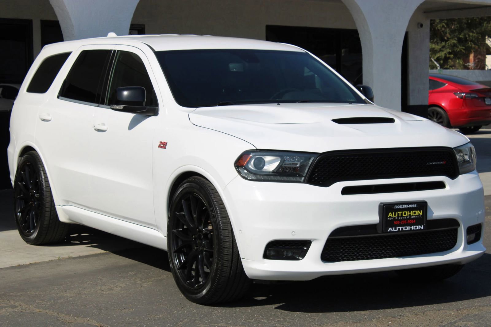 Used 2018 Dodge Durango R/T w/ Blacktop Package RWD image 3