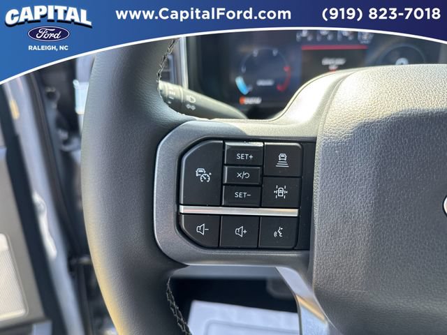 New 2026 Ford F250 Lariat w/ Black Appearance Package AWD/4WD image 23