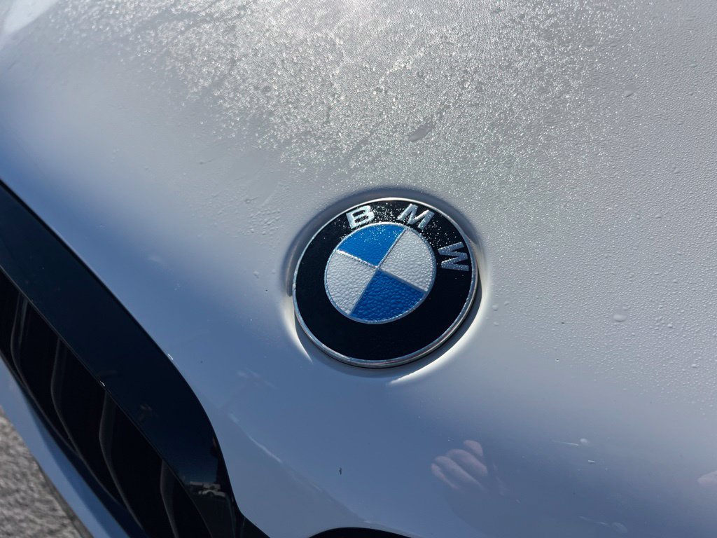 Used 2021 BMW X5 xDrive40i w/ M Sport Package AWD/4WD image 31